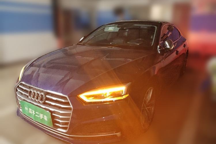 Used Audi A5 2017 Sportback 45 TFSI Sport Edition Guazi used car, China used car export, Used car for sale, Used cars, Cheapest cars for sale
