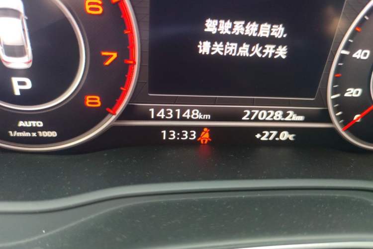 Used Audi A5 2017 Sportback 40 TFSI Fashion Model Odometer Close Up