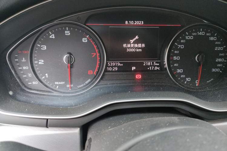 Used Audi A5 2017 Cabriolet 40 TFSI Fashion Model Odometer Close Up