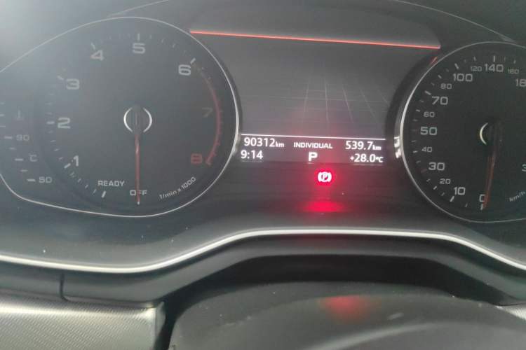 Used Audi A5 2017 Sportback 40 TFSI Fashion Model Odometer Close Up