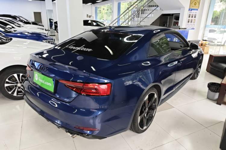 Used Audi A5 2017 Coupe 40 TFSI Fashion Model Rear Right 45 Deg