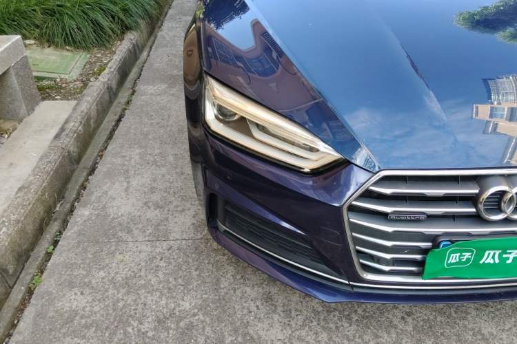 Used Audi A5 2017 Coupe 40 TFSI Fashion Model Right Front Headlight