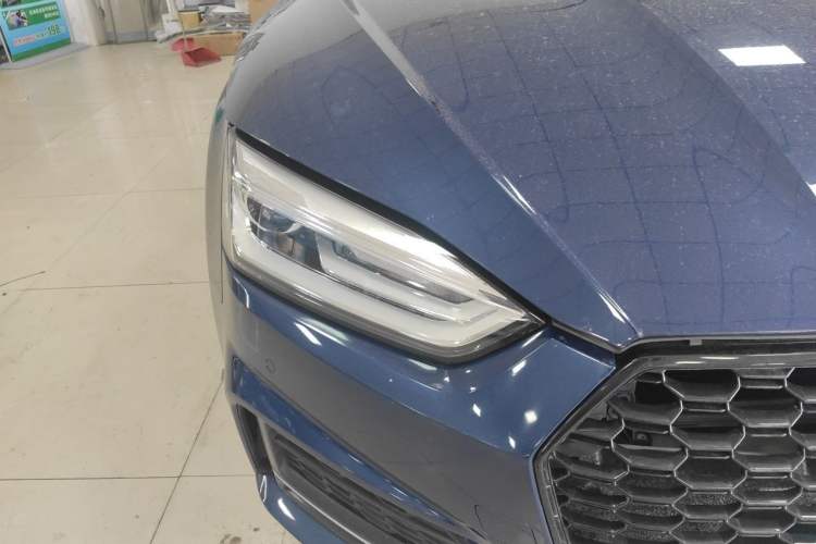 Used Audi A5 2017 Sportback 40 TFSI Fashion Model Right Front Headlight