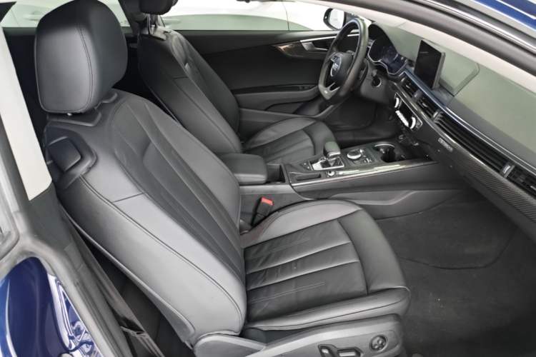 Used Audi A5 2017 Coupe 40 TFSI Fashion Model Right Front Seat