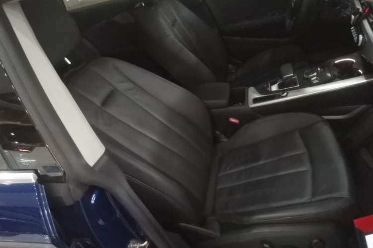 Used Audi A5 2017 Sportback 40 TFSI Fashion Model Right Front Seat