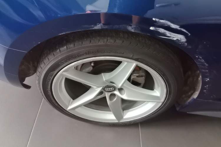 Used Audi A5 2017 Coupe 40 TFSI Fashion Model Right Rear Wheel Hub