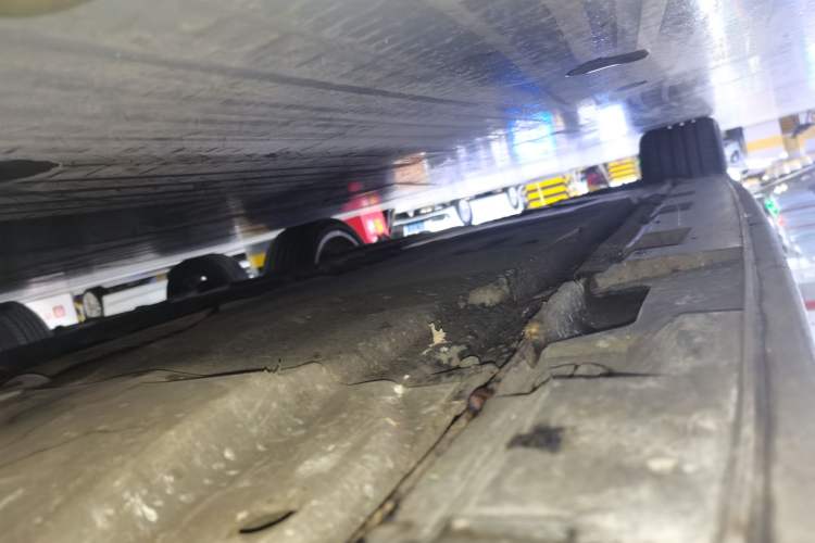 Used Audi A5 2017 Sportback 45 TFSI Fashion Model Right Side Sill