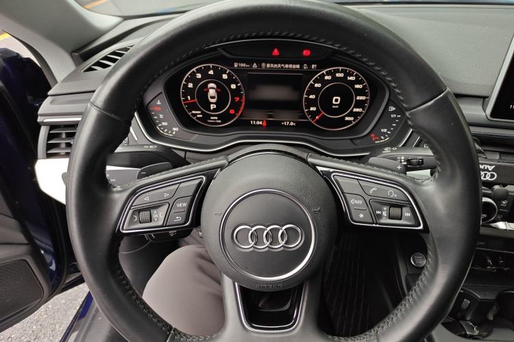 Used Audi A5 2017 Coupe 45 TFSI quattro Sport Edition Steering Wheel