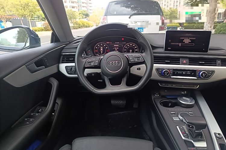 Used Audi A5 2017 Sportback 45 TFSI quattro Sport Model Steering Wheel