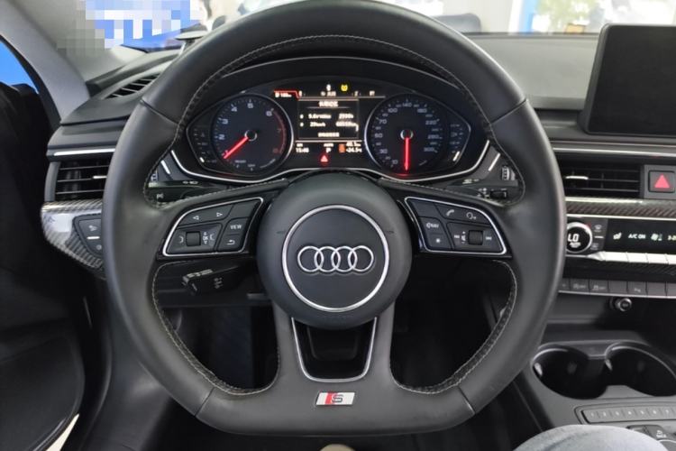 Used Audi A5 2017 Coupe 40 TFSI Fashion Model Steering Wheel