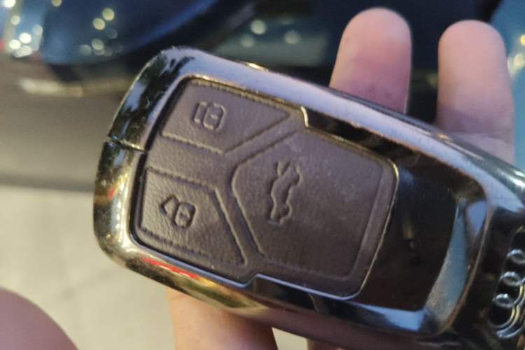 Used Audi A5 2017 Sportback 40 TFSI Fashion Model Vehicle Key