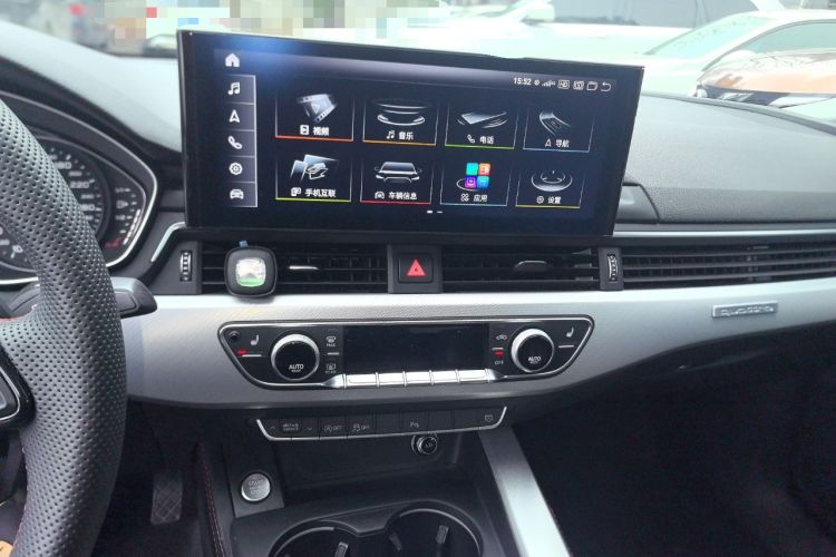 Used Audi A5 2017 Sportback 45 TFSI Fashion Model Audio And AC Panel