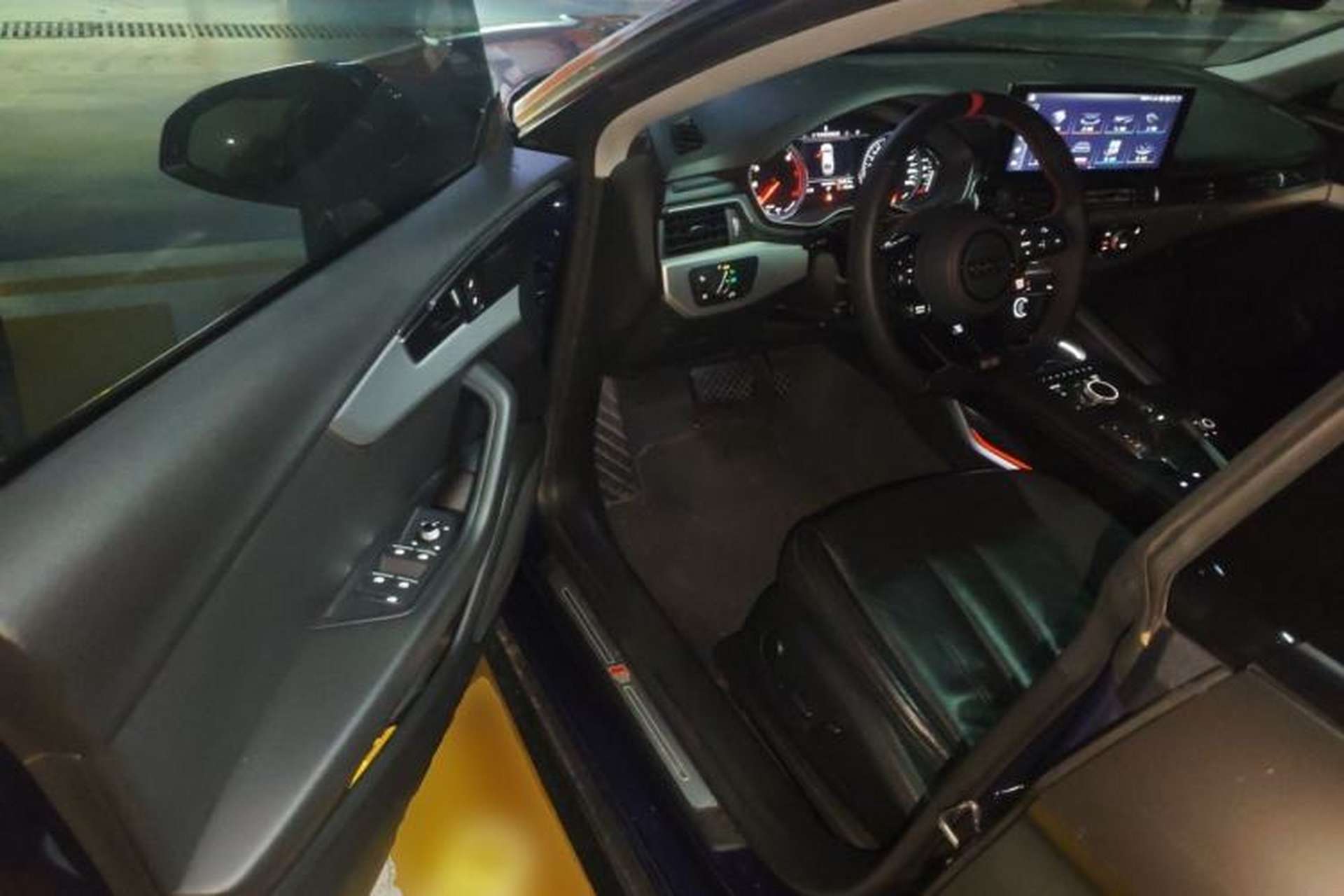 Used Audi A5 2017 Sportback 45 TFSI Fashion Model Driver Seat