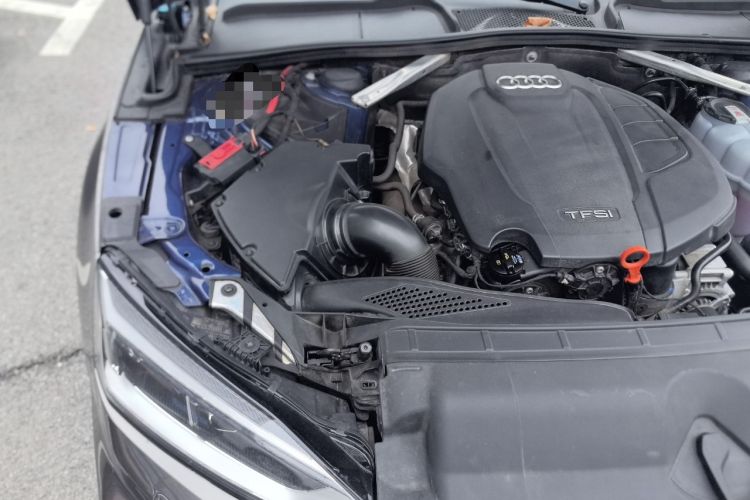 Used Audi A5 2017 Sportback 45 TFSI Fashion Model Engine Bay Right