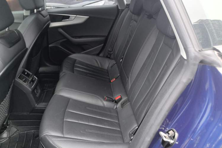 Used Audi A5 2017 Sportback 45 TFSI Fashion Model Left Rear Seat
