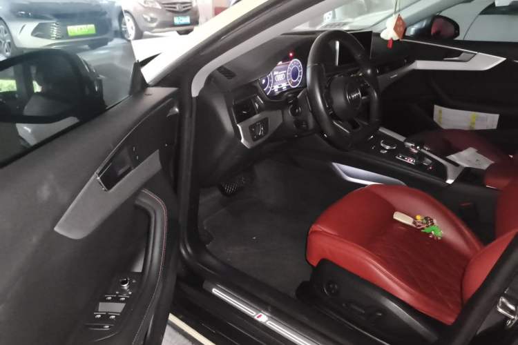 Used Audi A5 2017 Sportback 45 TFSI quattro Sport Model Driver Seat