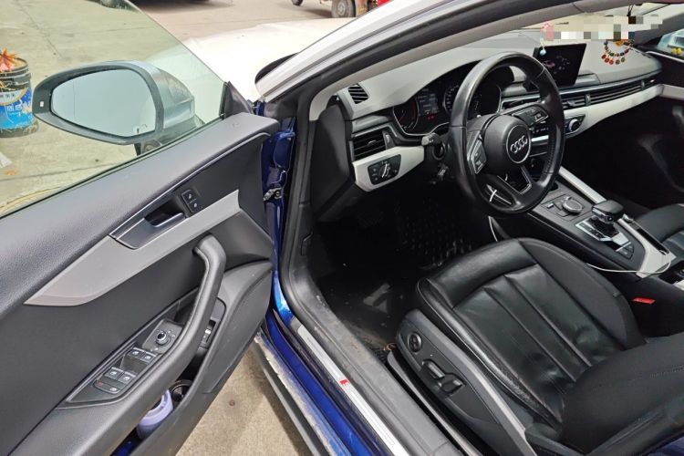 Used Audi A5 2017 Sportback 40 TFSI Fashion Model Driver Seat