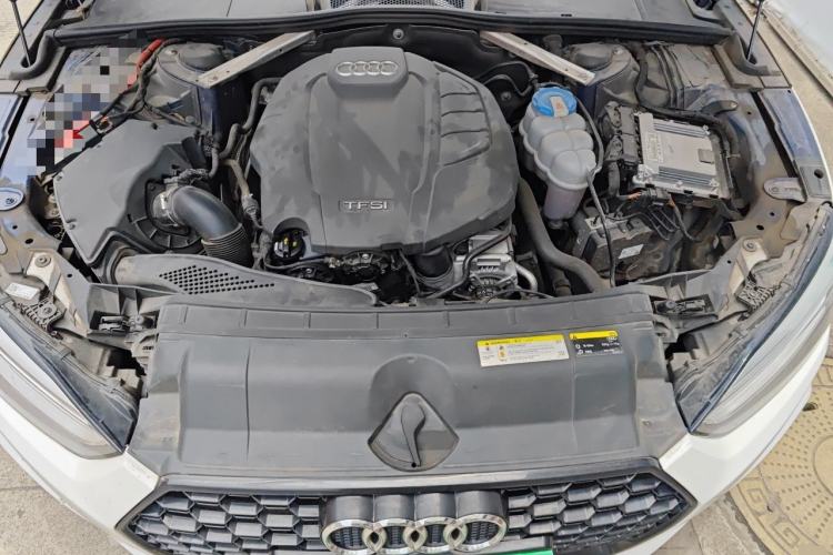 Used Audi A5 2017 Sportback 40 TFSI Fashion Model Engine Bay