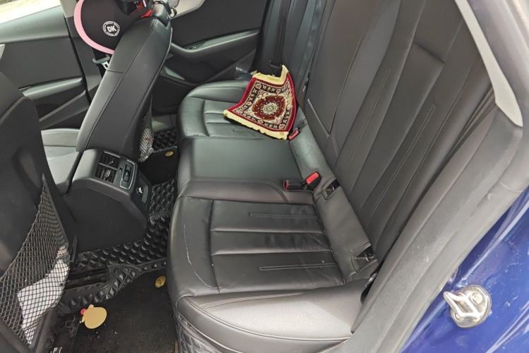 Used Audi A5 2017 Sportback 40 TFSI Fashion Model Left Rear Seat
