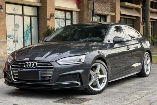 Used Audi A5 2017 Coupe 40 TFSI Fashion Model