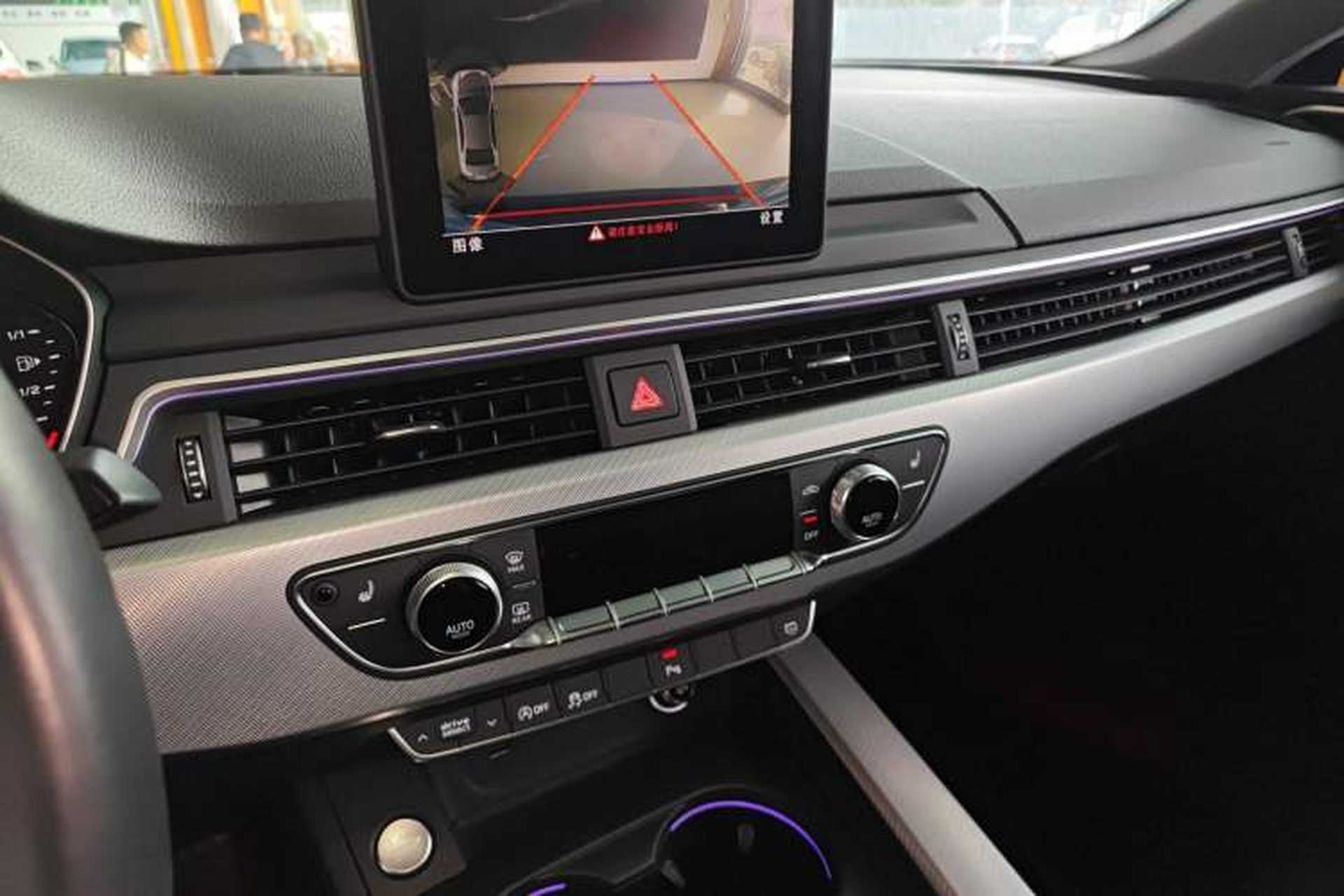 Used Audi A5 2017 Sportback 40 TFSI Fashion Model Audio And AC Panel