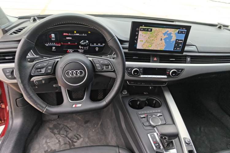 Used Audi A5 2017 Sportback 40 TFSI Fashion Model Center Console