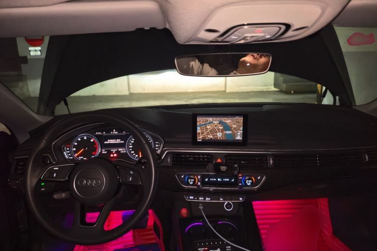 Used Audi A5 2017 Coupe 40 TFSI Fashion Model Center Console