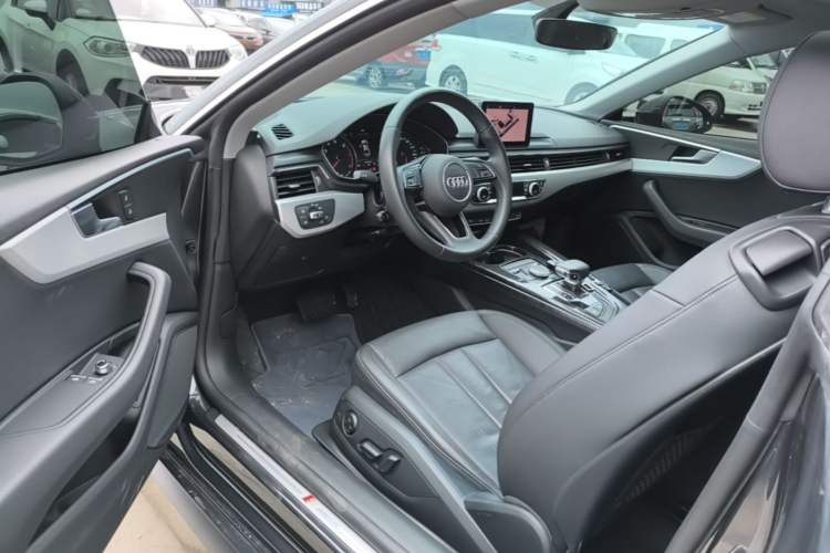 Used Audi A5 2017 Coupe 40 TFSI Fashion Model Driver Seat