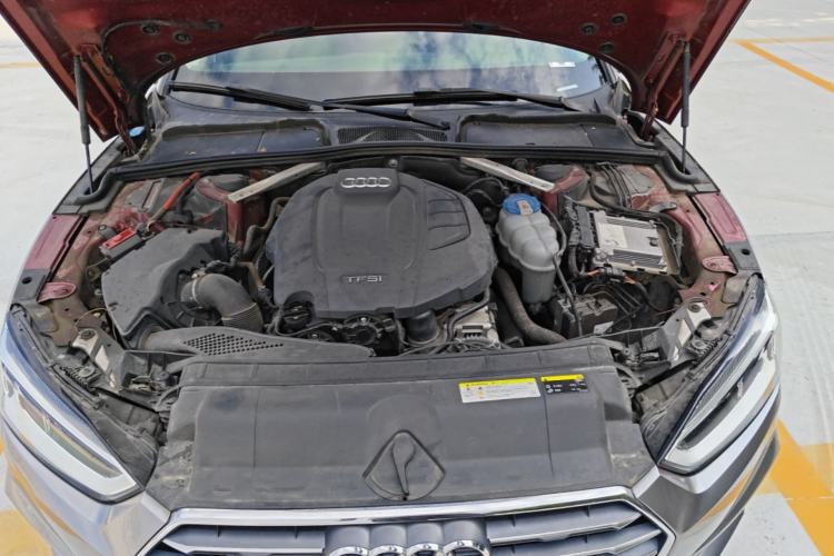Used Audi A5 2017 Sportback 40 TFSI Fashion Model Engine Bay
