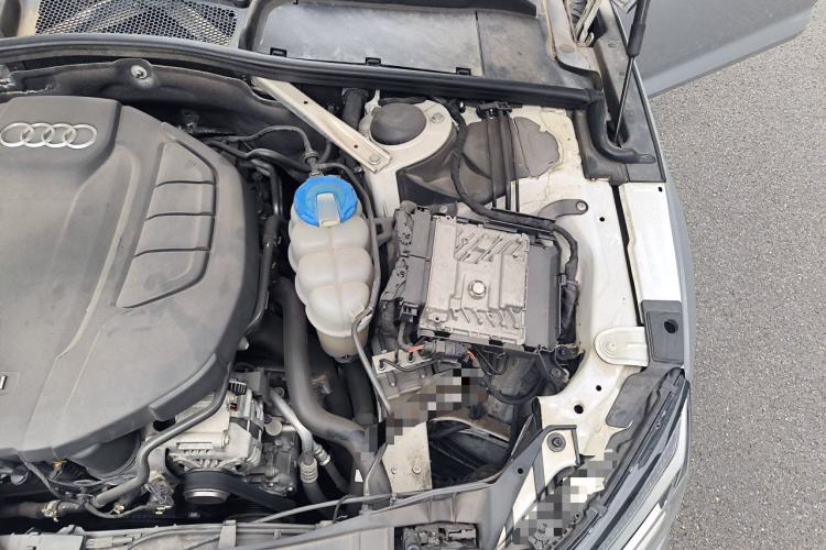Used Audi A5 2017 Sportback 45 TFSI quattro Sport Model Engine Bay Left