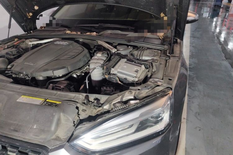 Used Audi A5 2017 Sportback 40 TFSI Fashion Model Engine Bay Left