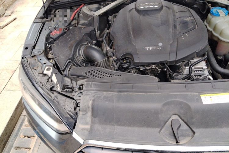 Used Audi A5 2017 Sportback 45 TFSI quattro Sport Model Engine Bay Right
