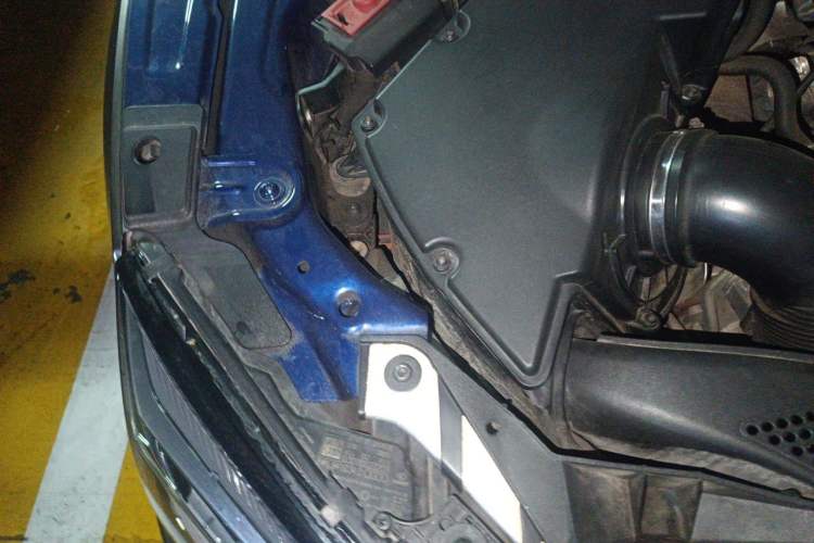 Used Audi A5 2017 Sportback 45 TFSI Fashion Model Engine Bay Right
