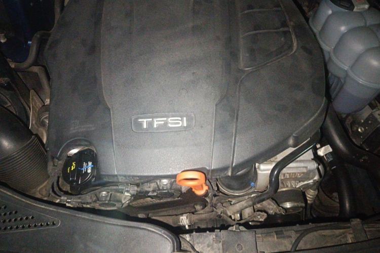Used Audi A5 2017 Sportback 45 TFSI Fashion Model Engine Bay