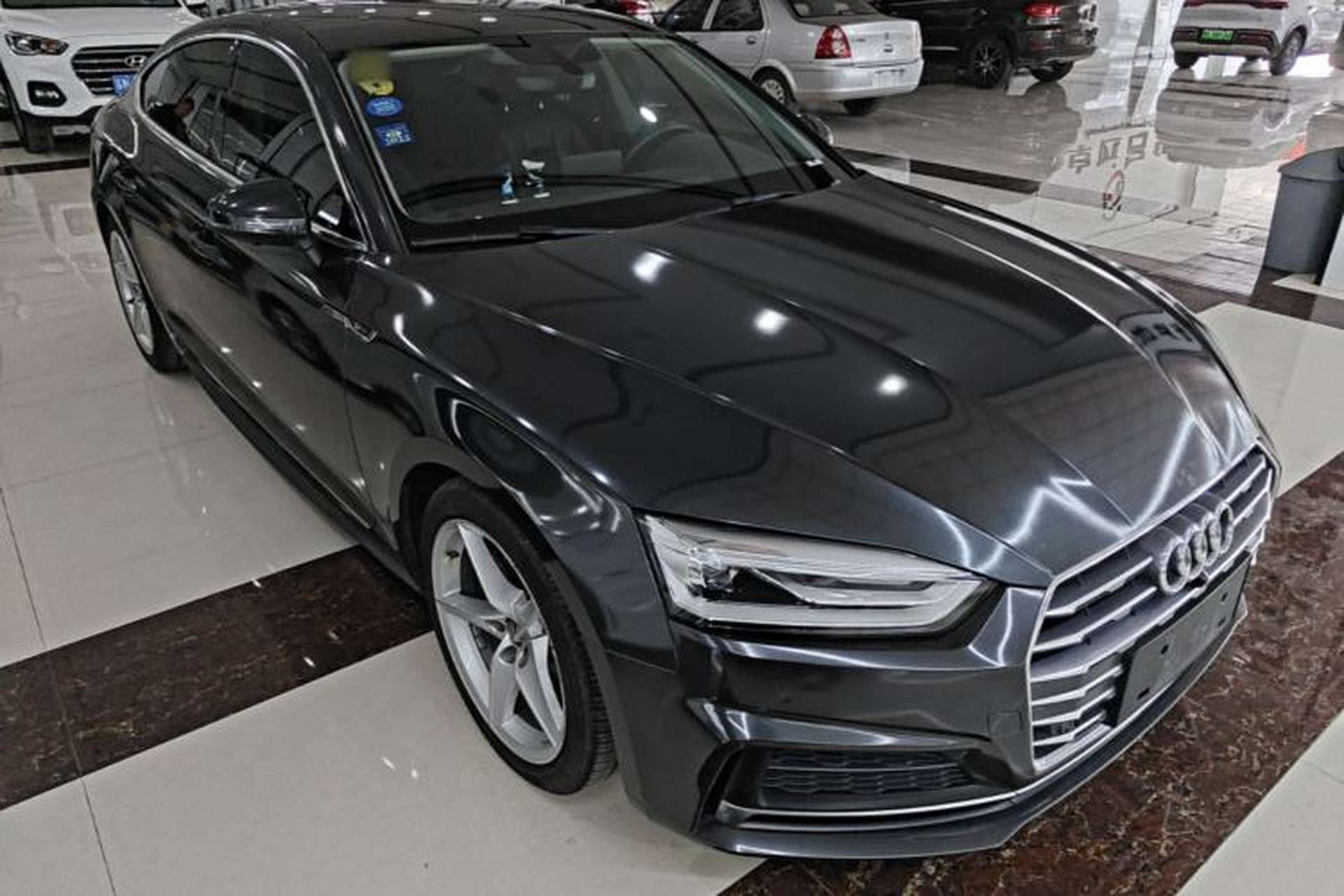 Used Audi A5 2017 Sportback 40 TFSI Fashion Model Exterior 1