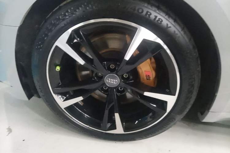 Used Audi A5 2017 Sportback 40 TFSI Fashion Model Exterior 4