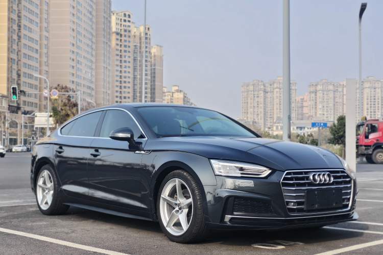 Used Audi A5 2017 Sportback 40 TFSI Fashion Model Exterior 5