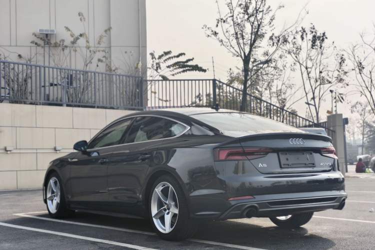 Used Audi A5 2017 Sportback 40 TFSI Fashion Model Exterior 7