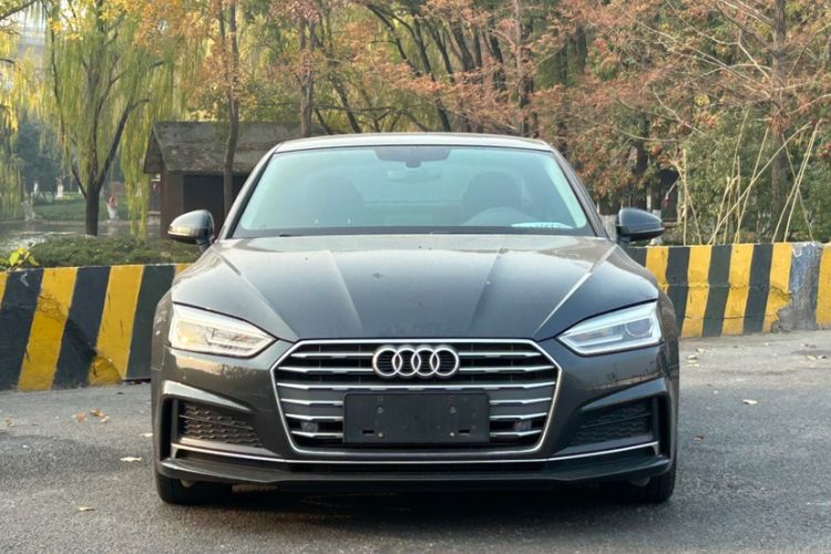 Used Audi A5 2017 Coupe 40 TFSI Fashion Model Exterior 7