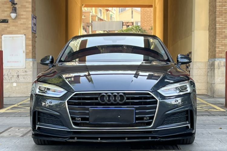 Used Audi A5 2017 Coupe 40 TFSI Fashion Model Exterior 9
