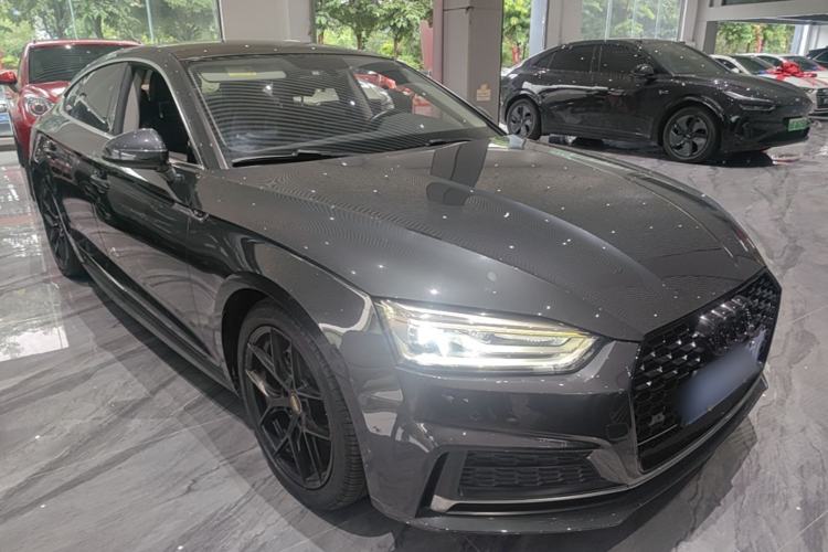Used Audi A5 2017 Sportback 40 TFSI Fashion Model Front Right 45 Deg