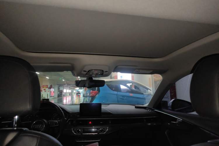 Used Audi A5 2017 Sportback 40 TFSI Fashion Model Headliner