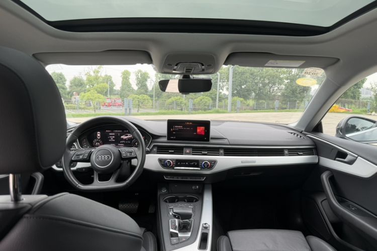 Used Audi A5 2017 Sportback 45 TFSI Sport Edition Interior 1