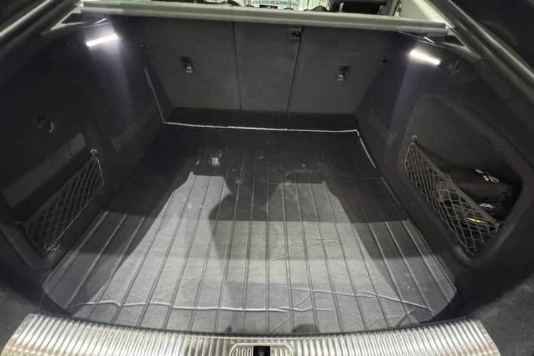 Used Audi A5 2017 Sportback 40 TFSI Fashion Model Interior 12