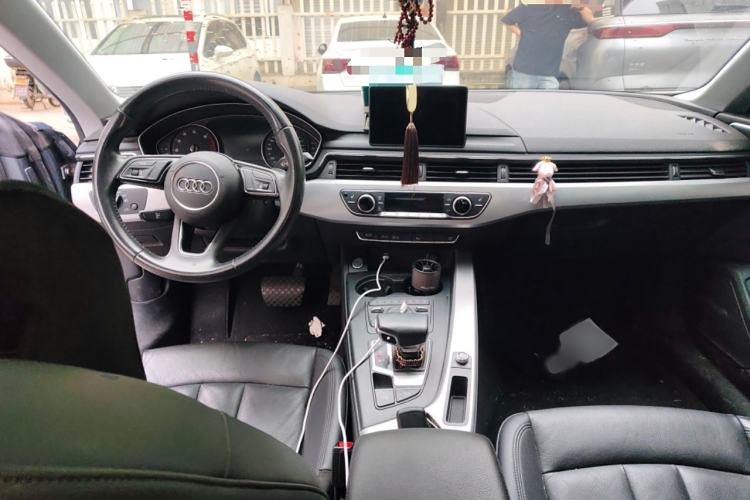 Used Audi A5 2017 Coupe 40 TFSI Fashion Model Interior 2
