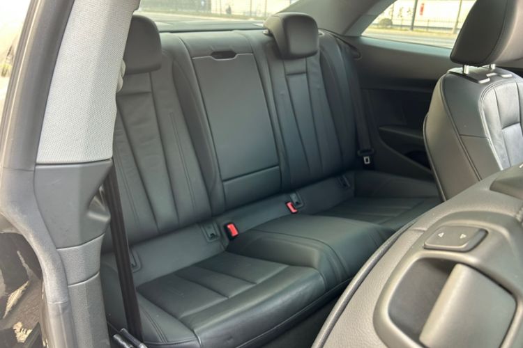 Used Audi A5 2017 Coupe 40 TFSI Fashion Model Interior 3
