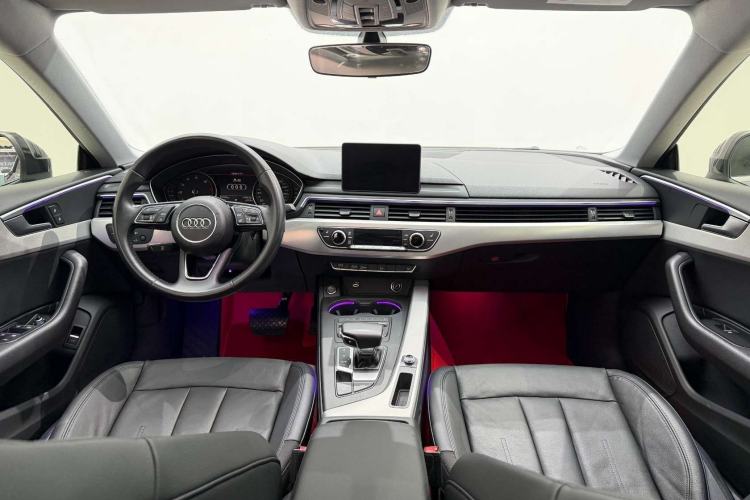 Used Audi A5 2017 Sportback 40 TFSI Fashion Model Interior 4
