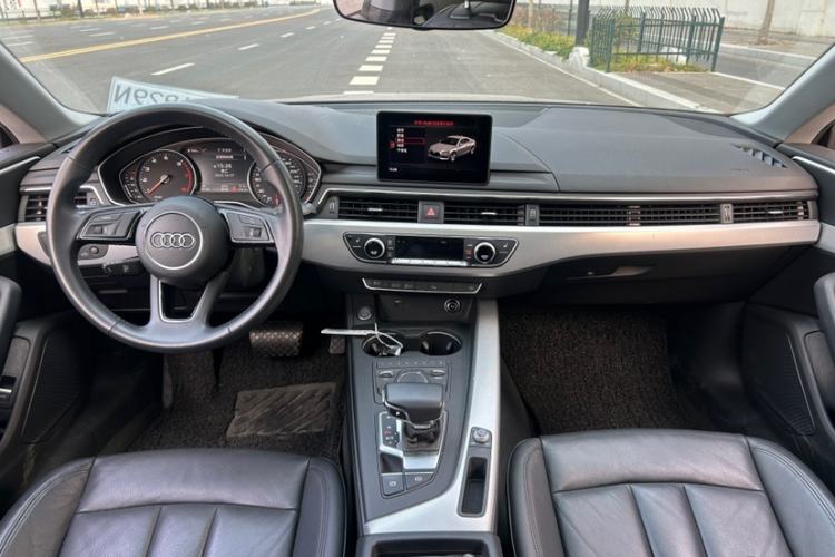 Used Audi A5 2017 Coupe 40 TFSI Fashion Model Interior 6