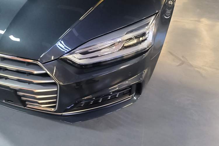 Used Audi A5 2017 Coupe 40 TFSI Fashion Model Left Front Headlight