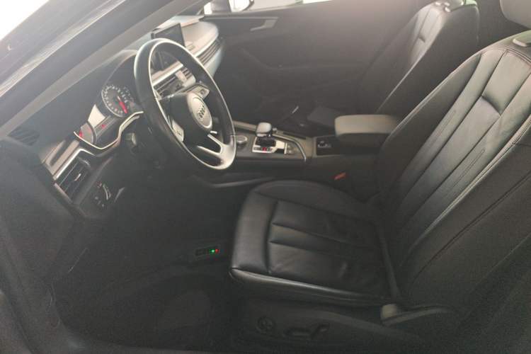 Used Audi A5 2017 Coupe 40 TFSI Fashion Model Left Front Seat